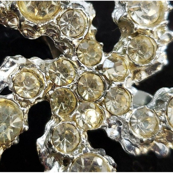 Vtg Clear Round Rhinestone, Silver Tone, Swirling Star Shaped Metal Brooch/Pin - Picture 5 of 8